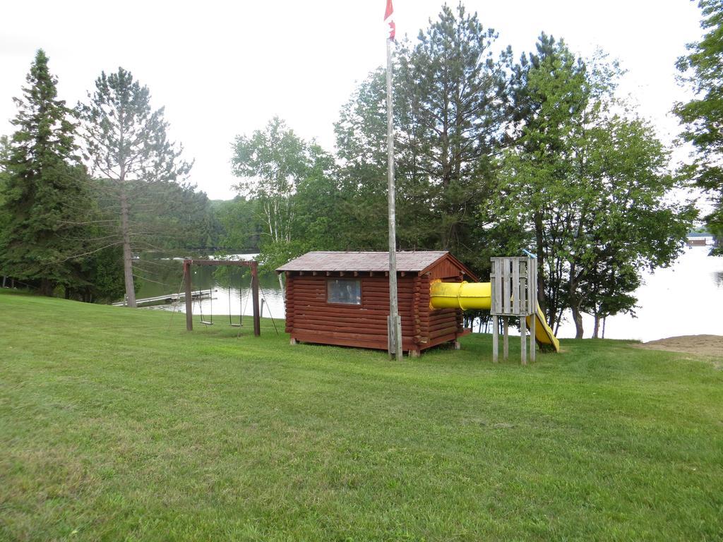 Bondi Village Cottage Resort Lake of Bays Kültér fotó