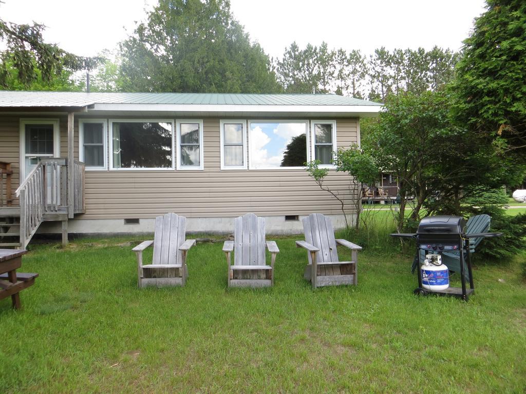 Bondi Village Cottage Resort Lake of Bays Kültér fotó